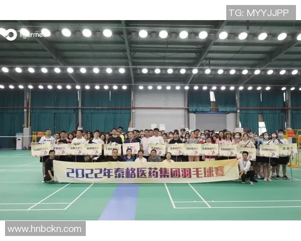 杭州羽毛球队运营模式解析及其在羽毛球热点中的影响力探讨